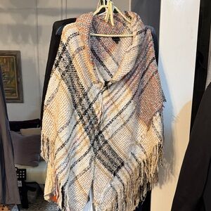 Coco + Carmen Textured Plaid Poncho in Cream, Black, and Orange